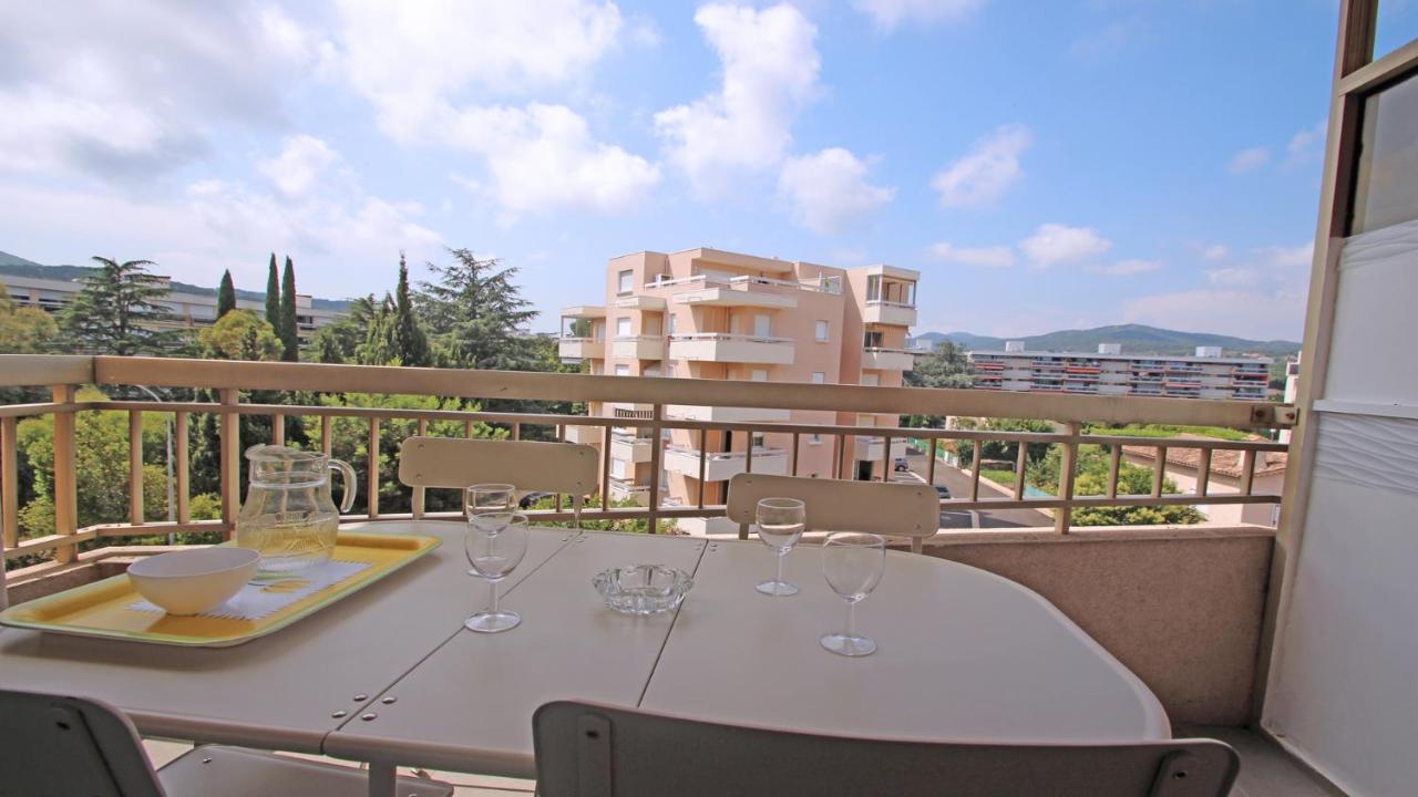 Santa Cruz Apartment Sainte-Maxime Exterior photo